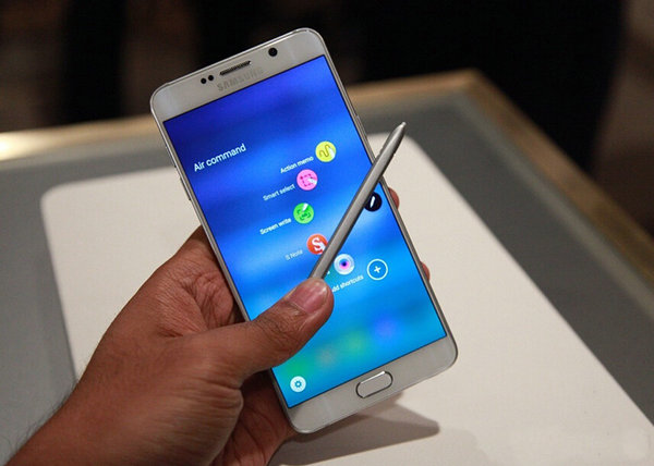 【送豪礼】商务人士的不二选择，下单三星Galaxy Note 5（N9200）港版即送品牌大容量移动电源