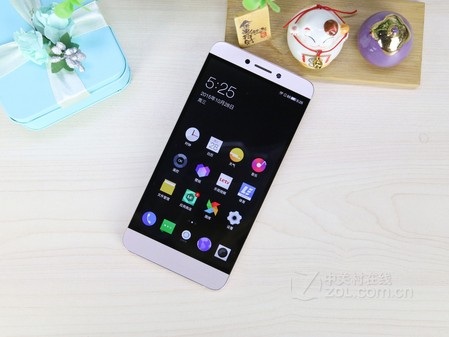 全金属机身+3GB RAM 乐视1S石狮手机网现货促销