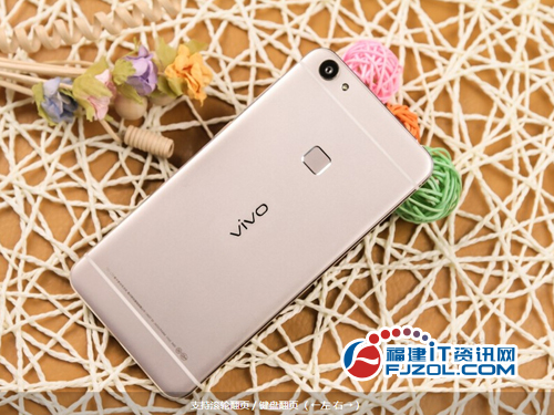 【促销】超快指纹识别 vivo X6全网通仅售2420元可分期0首付