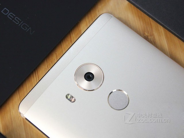 【旗舰】高端最新旗舰，华为 Mate8全网通64G摩卡金现货在石狮手机网促3850元