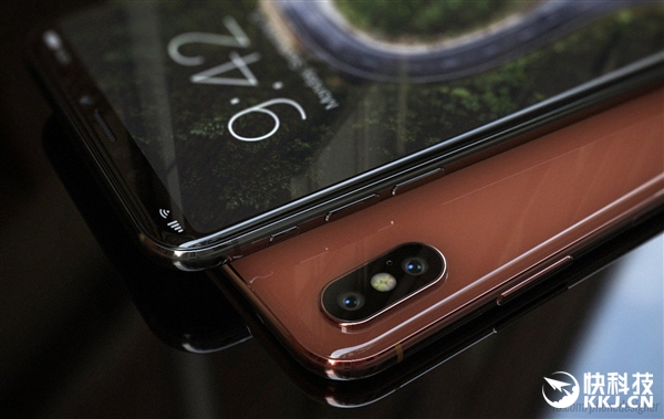今年必火！iPhone 8腮红金“真机”3D渲染图 就买它