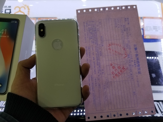 苹果iPhoneX国行64G出一台！感谢新来顾客信赖和支持!