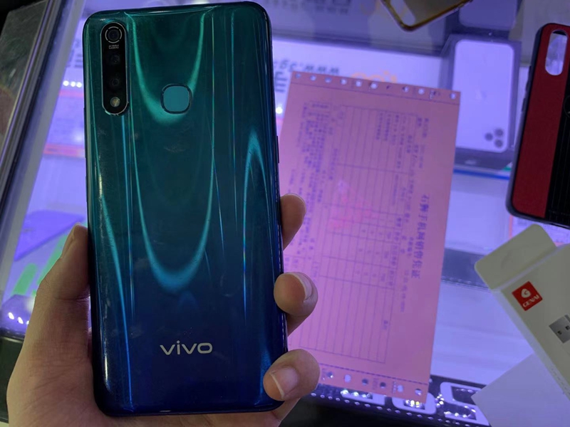 已出！vivo z5x 8+128g 二手良品，特价机，安排走一台