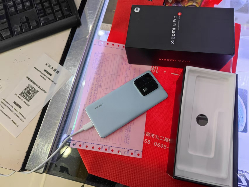 全新小米，13pro  5G 12+256G素皮蓝 出一台！一年质保，价格实惠！  实惠购机，到一机网
