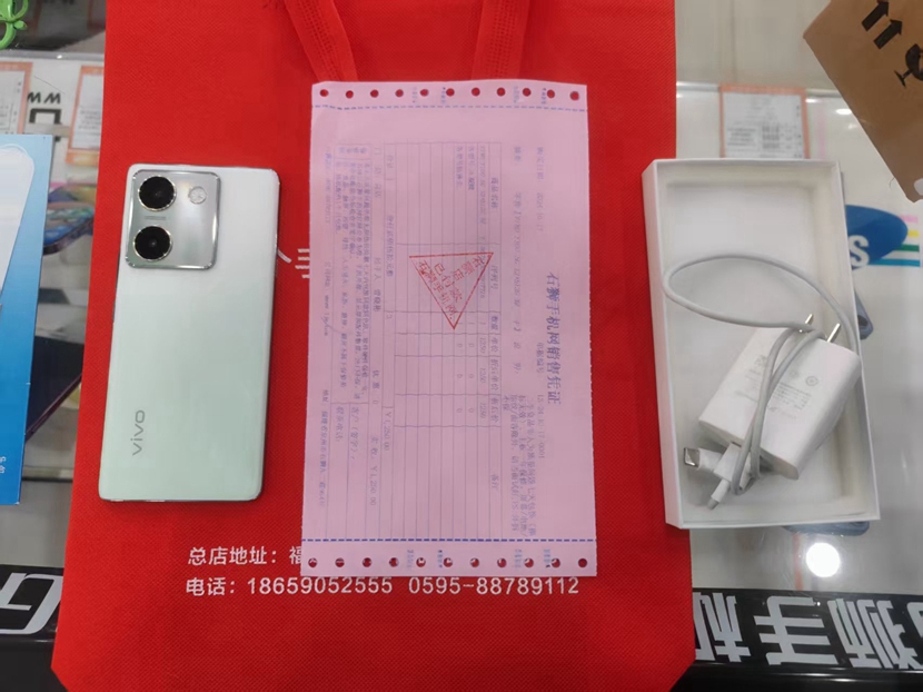 二手良品，ViVO S16 12+256G 绿色 出一台！价格便宜 一年保修  感谢老顾客支持。价格优势，精品好机，尽在
